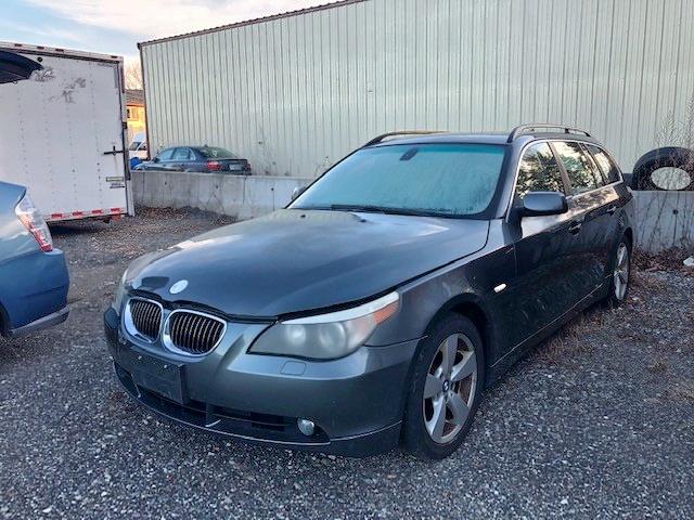 WBANN735X6CN02168 - 2006 BMW 530 XIT GRAY photo 1