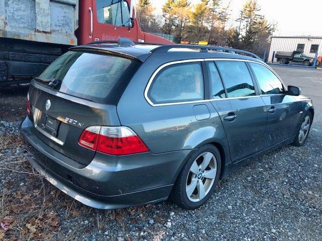 WBANN735X6CN02168 - 2006 BMW 530 XIT GRAY photo 2