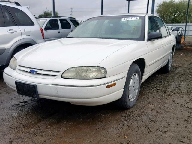 2G1WL52J611133185 - 2001 CHEVROLET LUMINA WHITE photo 2