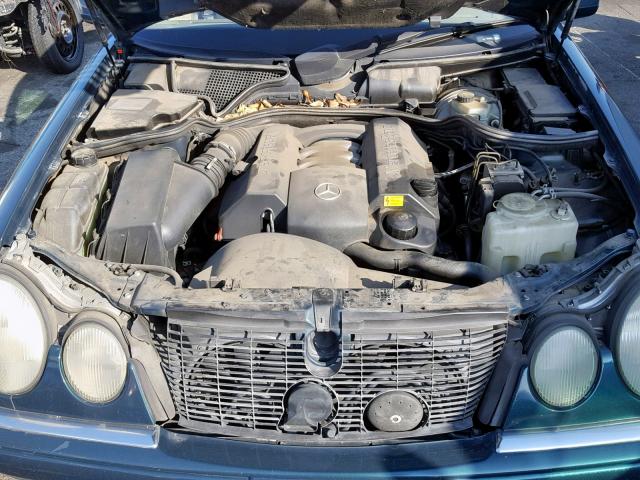 WDBJF65F6WA651346 - 1998 MERCEDES-BENZ E 320 GREEN photo 7