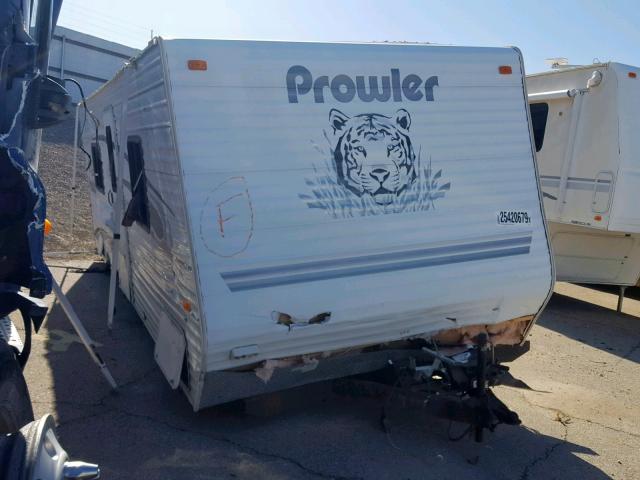 1EC1F252441592585 - 2004 FLEETWOOD PROWLER  WHITE photo 1