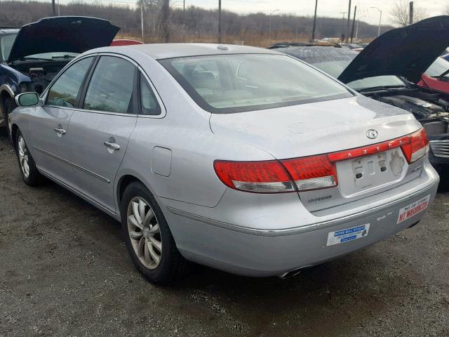 KMHFC46F98A290518 - 2008 HYUNDAI AZERA SE SILVER photo 3