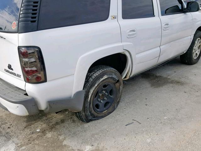 1GNEK13Z54R158746 - 2004 CHEVROLET TAHOE K150 WHITE photo 9