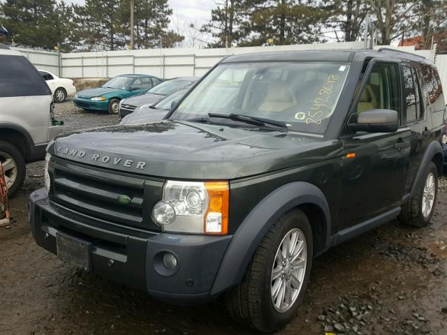 SALAE25407A440455 - 2007 LAND ROVER LR3 SE GREEN photo 2