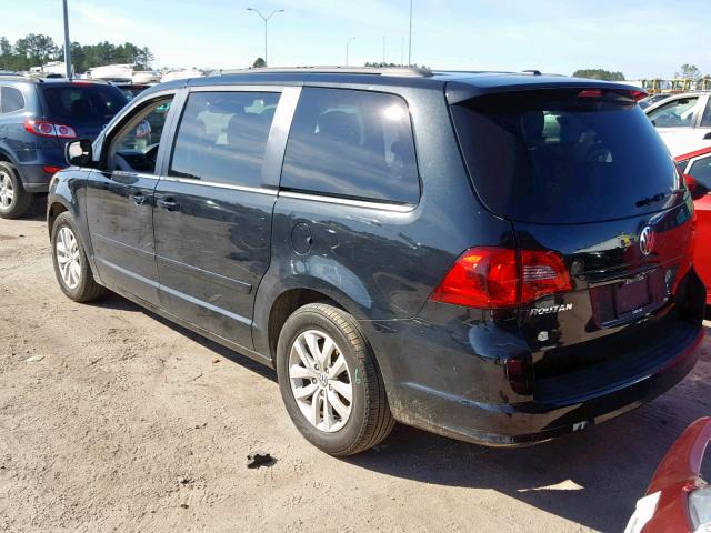 2C4RVABG9CR354487 - 2012 VOLKSWAGEN ROUTAN SE BLACK photo 3