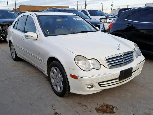 WDBRF54H16F823222 - 2006 MERCEDES-BENZ C GENERATI WHITE photo 1