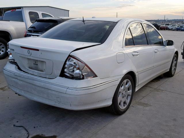 WDBRF54H16F823222 - 2006 MERCEDES-BENZ C GENERATI WHITE photo 4