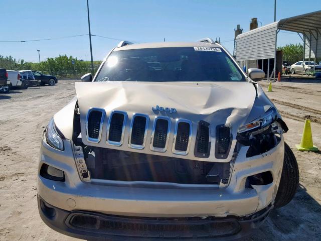 1C4PJLCB7FW589791 - 2015 JEEP CHEROKEE L GOLD photo 9