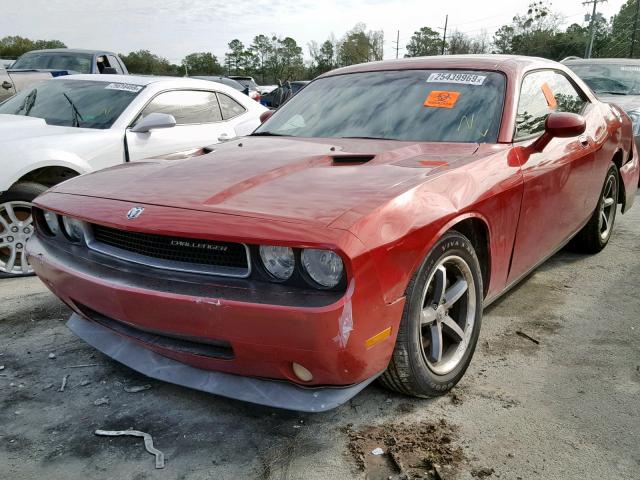 2B3CJ4DV0AH157677 - 2010 DODGE CHALLENGER RED photo 2