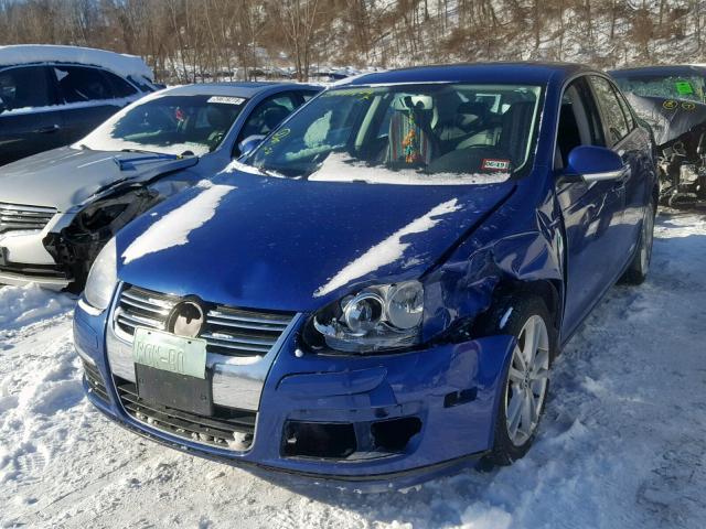 3VWRL71K99M069543 - 2009 VOLKSWAGEN JETTA TDI BLUE photo 2