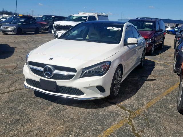 WDDSJ4GBXJN519877 - 2018 MERCEDES-BENZ CLA 250 4M WHITE photo 2