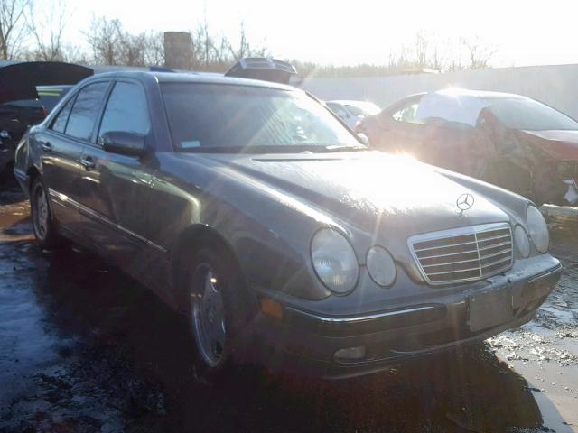 WDBJF65J5YB163409 - 2000 MERCEDES-BENZ E 320 GRAY photo 1