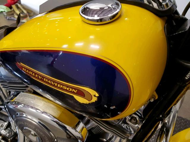 1HD1BWB1X4Y024447 - 2004 HARLEY-DAVIDSON FLSTCI YELLOW photo 19