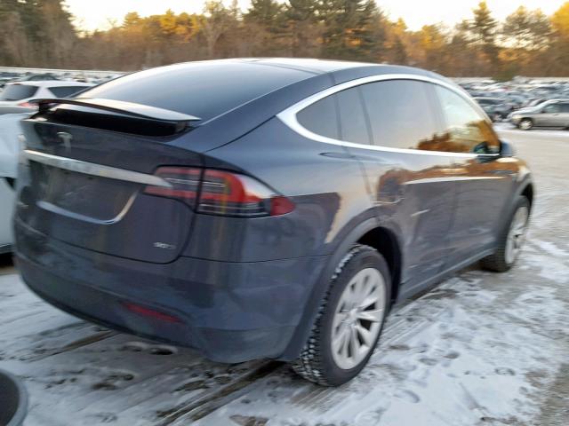 5YJXCBE25GF014595 - 2016 TESLA MODEL X BLACK photo 4