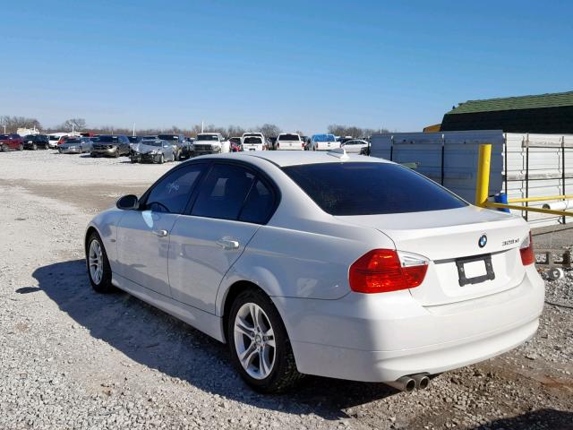 WBAVC93588K038422 - 2008 BMW 328 XI WHITE photo 3