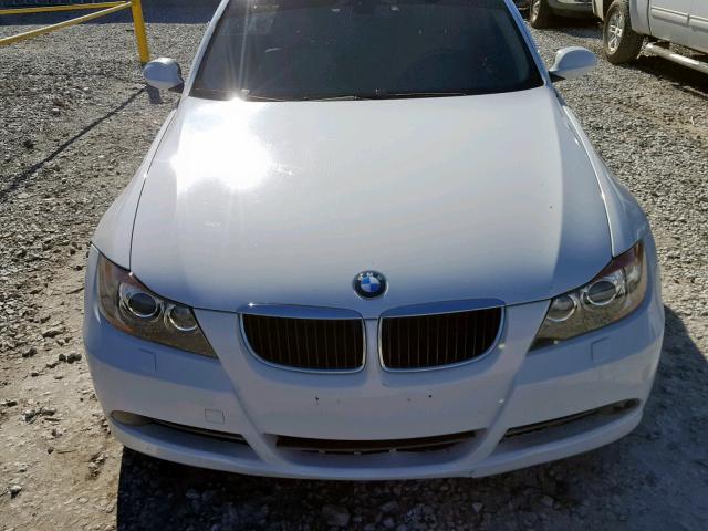 WBAVC93588K038422 - 2008 BMW 328 XI WHITE photo 9