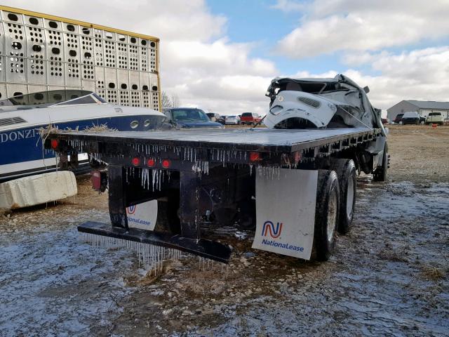 3ALHCYCY1EDFP7958 - 2014 FREIGHTLINER M2 106 MED WHITE photo 4