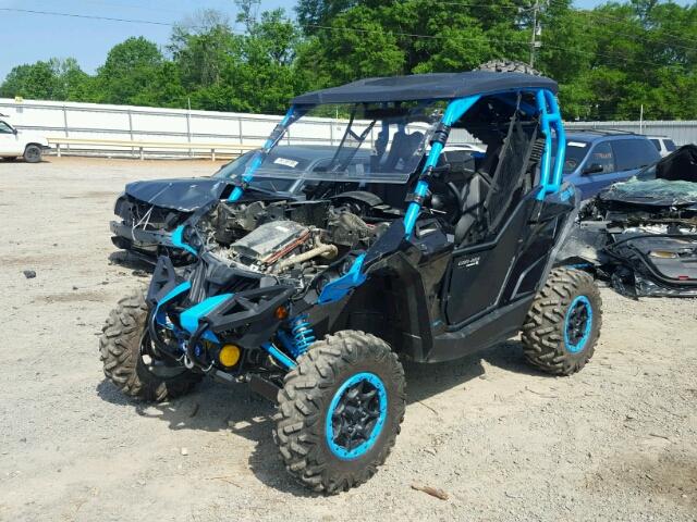 3JBPGAP27HJ000274 - 2017 CAN-AM MAVERICK 1 BLACK photo 2