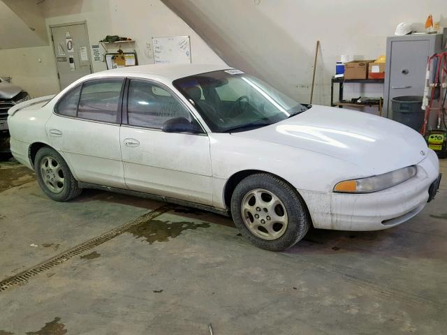 1G3WH52K4WF360702 - 1998 OLDSMOBILE INTRIGUE WHITE photo 1