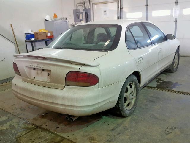 1G3WH52K4WF360702 - 1998 OLDSMOBILE INTRIGUE WHITE photo 4