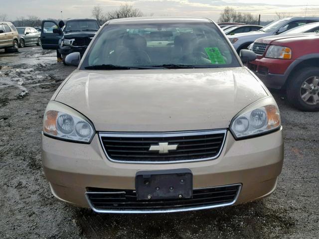 1G1ZS58N07F279416 - 2007 CHEVROLET MALIBU LS Бежевый фото 9