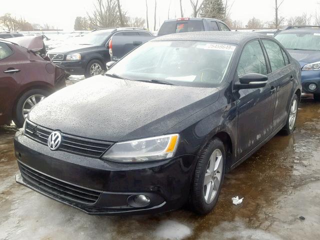 3VWLL7AJ5CM395537 - 2012 VOLKSWAGEN JETTA TDI BLACK photo 2