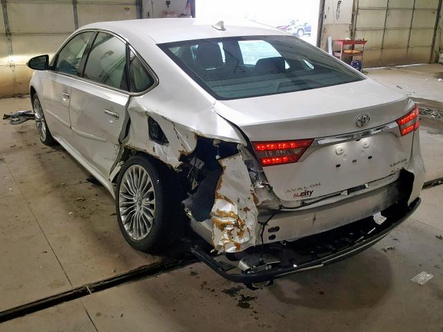 4T1BK1EB0JU269639 - 2018 TOYOTA AVALON XLE WHITE photo 3