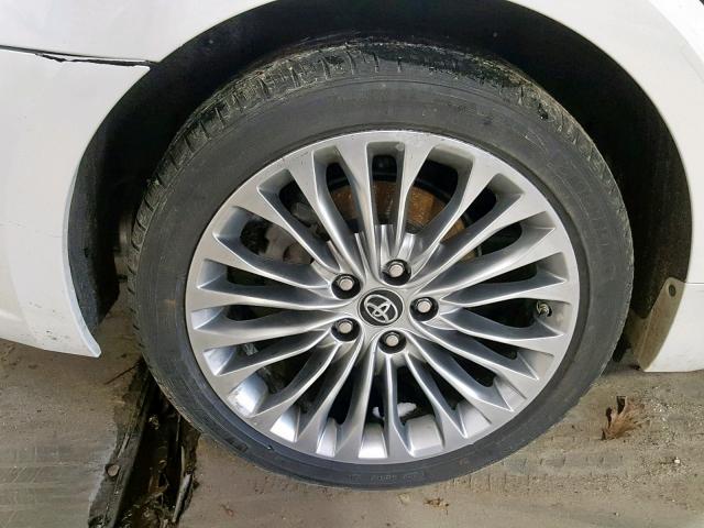 4T1BK1EB0JU269639 - 2018 TOYOTA AVALON XLE WHITE photo 9