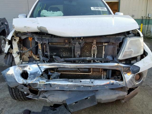 1N6AD07W19C421012 - 2009 NISSAN FRONTIER C WHITE photo 9