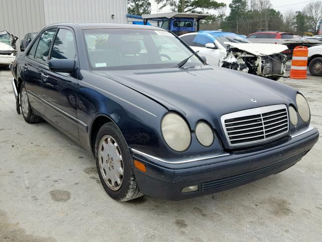 WDBJF55F0VA293315 - 1997 MERCEDES-BENZ E 320 BLUE photo 1