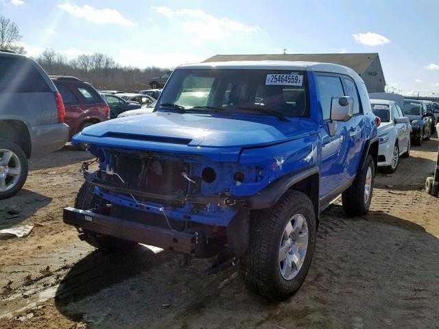 JTEBU11F870085214 - 2007 TOYOTA FJ CRUISER BLUE photo 2