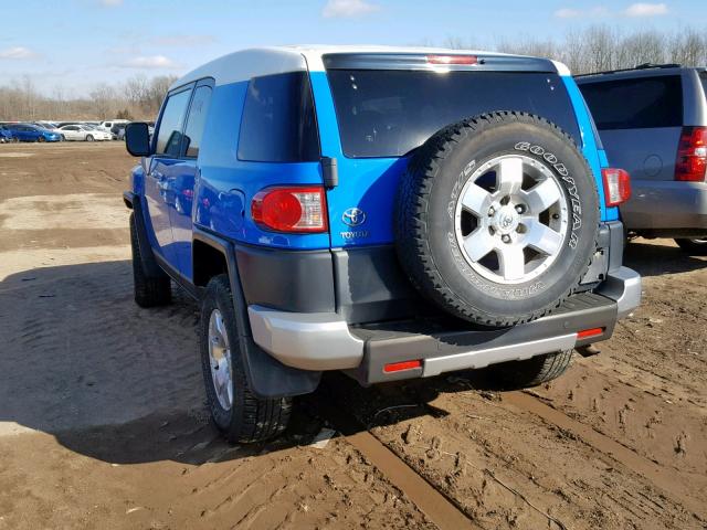 JTEBU11F870085214 - 2007 TOYOTA FJ CRUISER BLUE photo 3