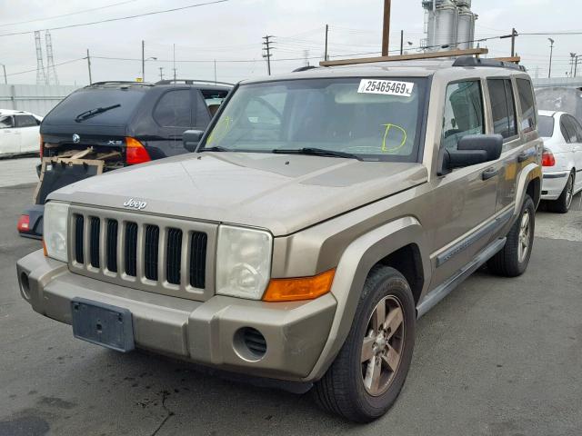 1J8HH48K86C289332 - 2006 JEEP COMMANDER TAN photo 2