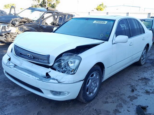 JTHBN30F510006649 - 2001 LEXUS LS 430 WHITE photo 2