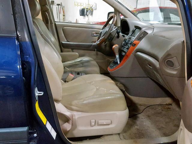 JTJHF10U020243799 - 2002 LEXUS RX 300 BLUE photo 5