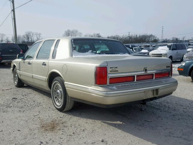 1LNLM81W9VY703331 - 1997 LINCOLN TOWN CAR E BEIGE photo 3