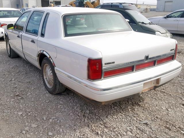 1LNLM82W6VY676104 - 1997 LINCOLN TOWN CAR S WHITE photo 3