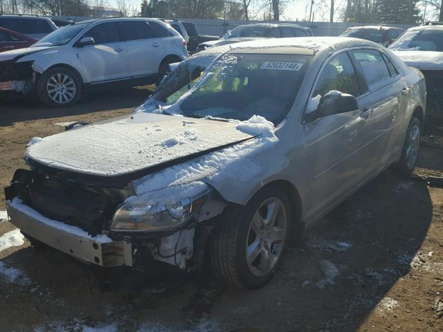 1G1ZB5E02CF310782 - 2012 CHEVROLET MALIBU LS Күміс фото 2