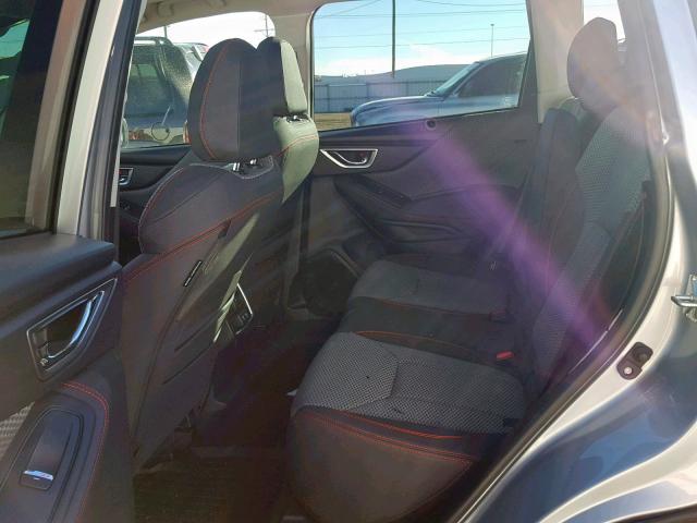 JF2SKAPC6KH407450 - 2019 SUBARU FORESTER S SILVER photo 6