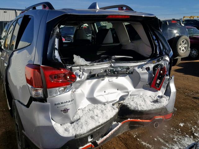JF2SKAPC6KH407450 - 2019 SUBARU FORESTER S SILVER photo 9