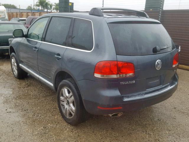 WVGCM67L94D014851 - 2004 VOLKSWAGEN TOUAREG 4. GRAY photo 3