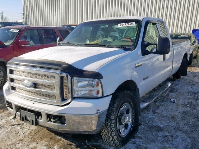 1FTWX31P06ED25830 - 2006 FORD F350 SRW S WHITE photo 2