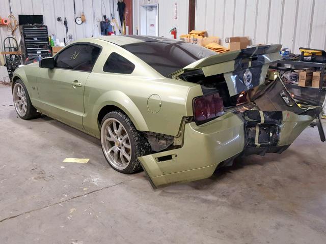 1ZVHT82H755174036 - 2005 FORD MUSTANG GT GREEN photo 3