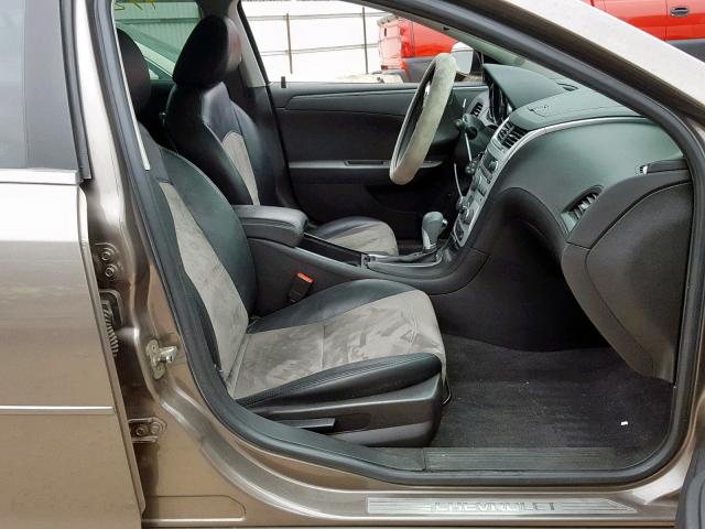 1G1ZC5E12BF126012 - 2011 CHEVROLET MALIBU 1LT SILVER photo 5