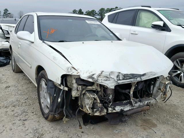 1N4DL01A2YC123573 - 2000 NISSAN ALTIMA XE WHITE photo 1