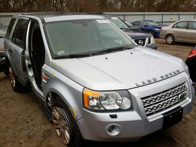 SALFP24N98H029574 - 2008 LAND ROVER LR2 SE SILVER photo 1