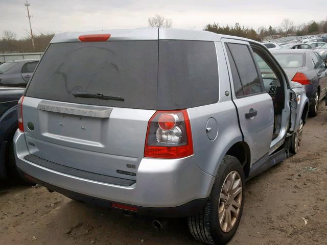 SALFP24N98H029574 - 2008 LAND ROVER LR2 SE SILVER photo 4