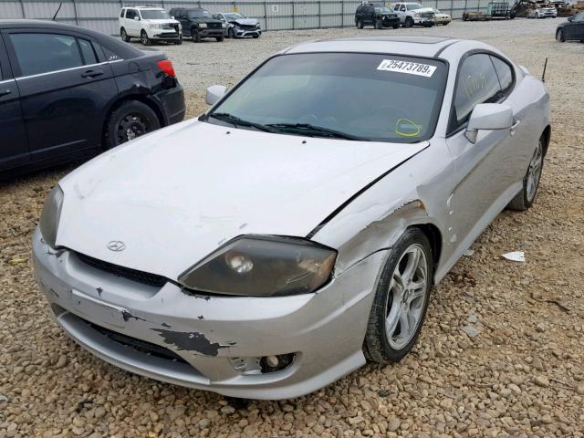 KMHHN65F75U176527 - 2005 HYUNDAI TIBURON GT SILVER photo 2