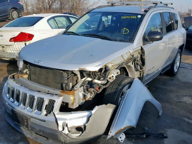1C4NJDBB1CD616313 - 2012 JEEP COMPASS SP Gümüş foto 2