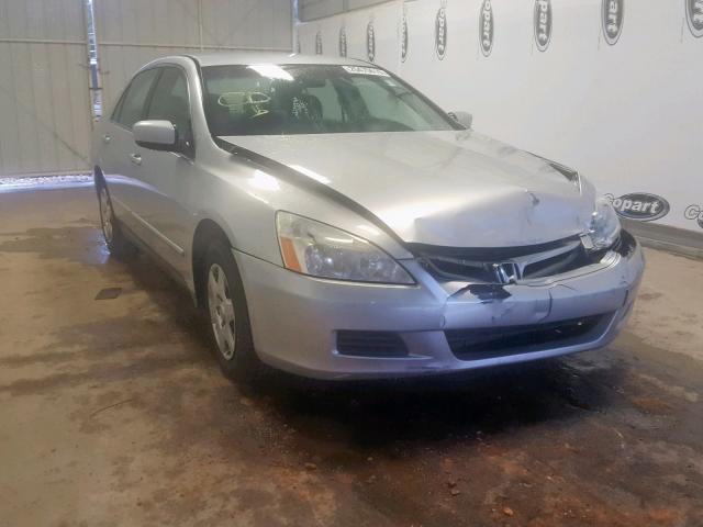 1HGCM56447A070552 - 2007 HONDA ACCORD LX SILVER photo 1